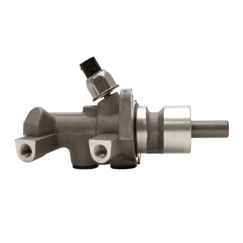 Picture of DFC 03-06 Lincoln LS Brake Master Cylinder