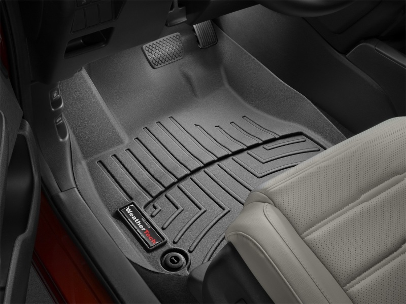 Picture of WeatherTech 2017+ Honda CR-V Front FloorLiner - Black (Fits 2WD and AWD)