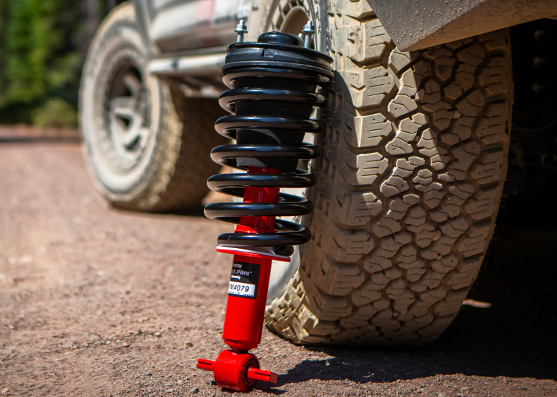 Picture of KYB Shocks & Struts MonoMax Front 07-13 Chevy Silverado 1500