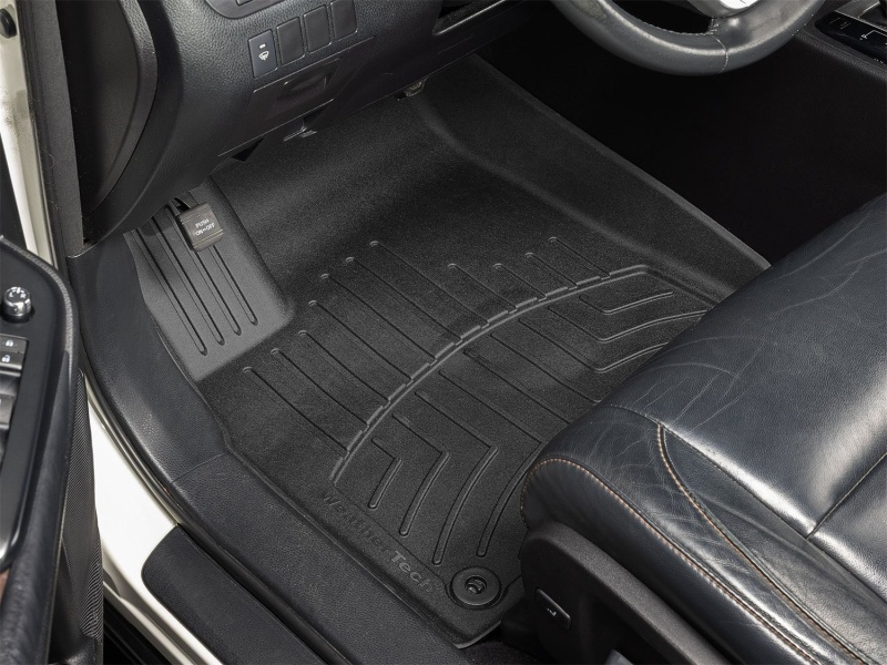 Picture of WeatherTech 14-19 Toyota Highlander HP Front Floor Liners - Black