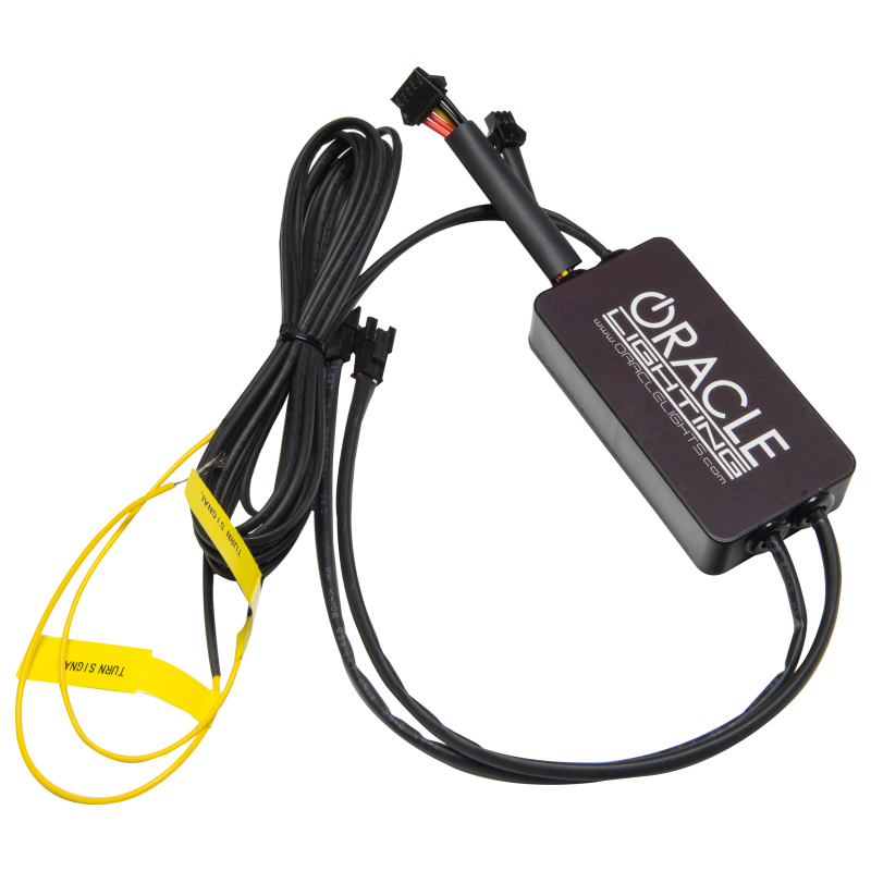 Picture of Oracle Chevy Corvette C7 14-19 Dynamic DRL w/ Switchback Turn Signals - - Dynamic