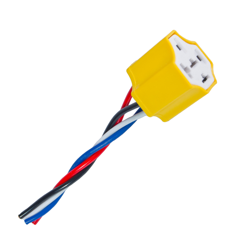Picture of Oracle 4 Pin Relay Adapter