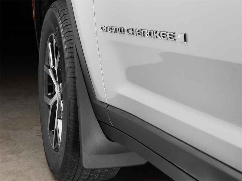 Picture of WeatherTech 2021+ Jeep Grand Cherokee L No Drill MudFlaps - Black