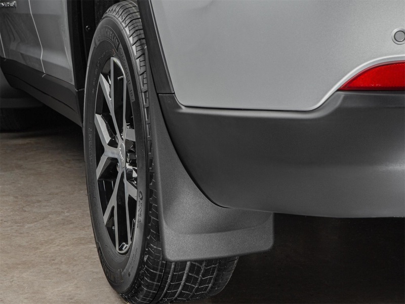 Picture of WeatherTech 2021+ Jeep Grand Cherokee L No Drill MudFlaps - Black
