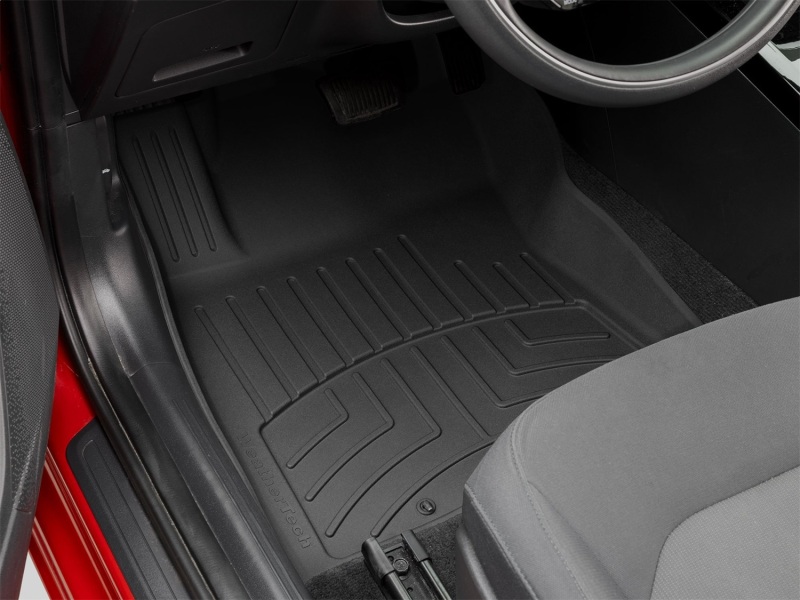 Picture of WeatherTech 23-24 Kia Niro / 23-24 Kia Niro Plug-In Hybrid Front FloorLiner HP - Black