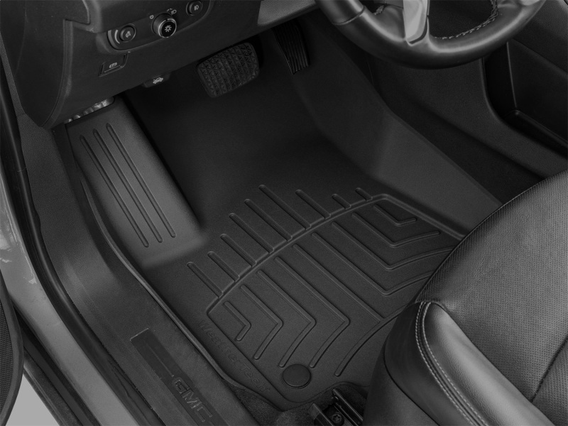 Picture of WeatherTech 18-24 GMC Terrain (Incl. Denali) Front FloorLiner HP - Black