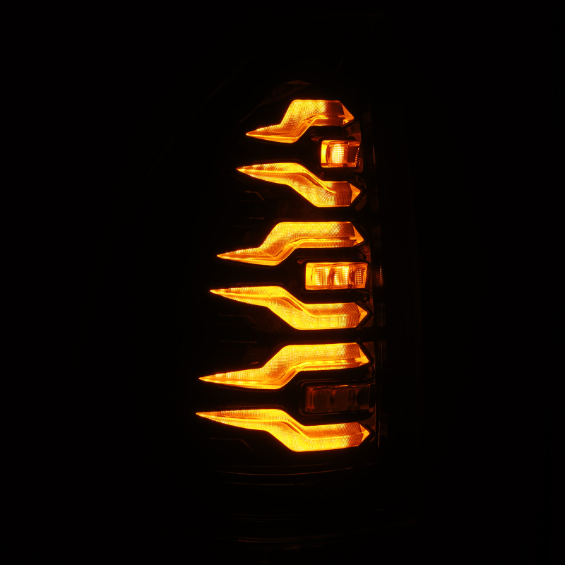 Picture of AlphaRex ARX LUXX Tail Lights - 678012