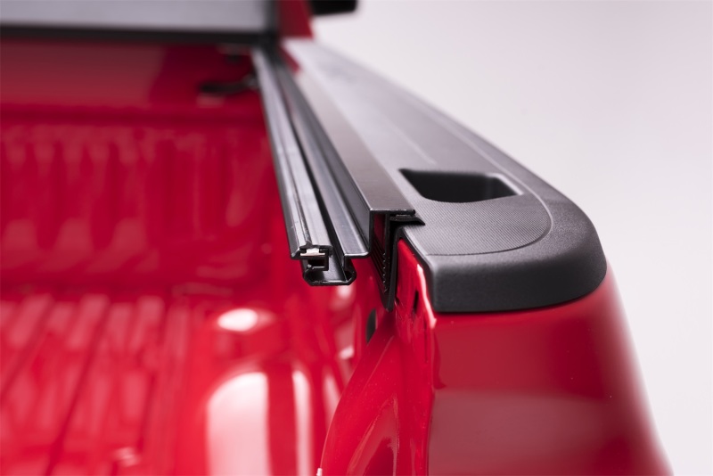 Picture of BAK BAKFlip F1 Tonneau Covers - 772108