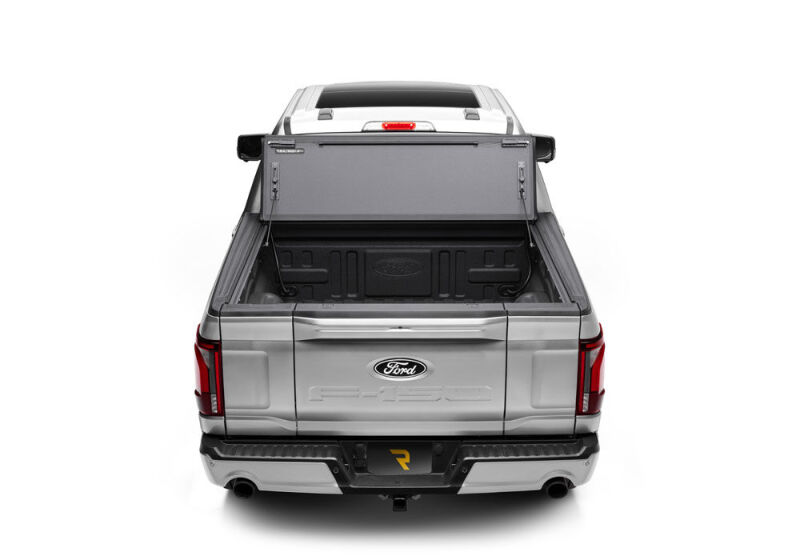 Picture of BAK BAKFlip MX4 Tonneau Covers - 448207