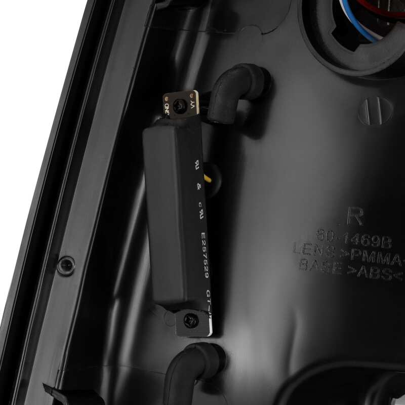 Picture of AlphaRex ARX PRO-Series Tail Lights - 640010