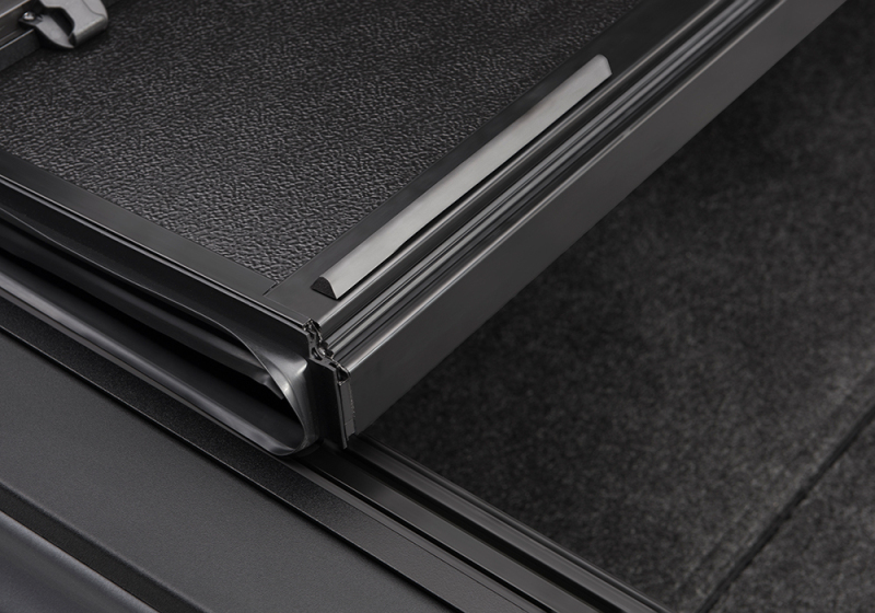 Picture of BAK BAKFlip FiberMax Tonneau Covers - 1126440