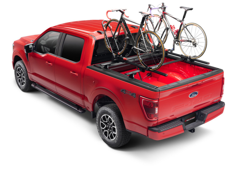 Picture of Roll-N-Lock RNL A-Series XT Tonneau Cover - 101A-XT