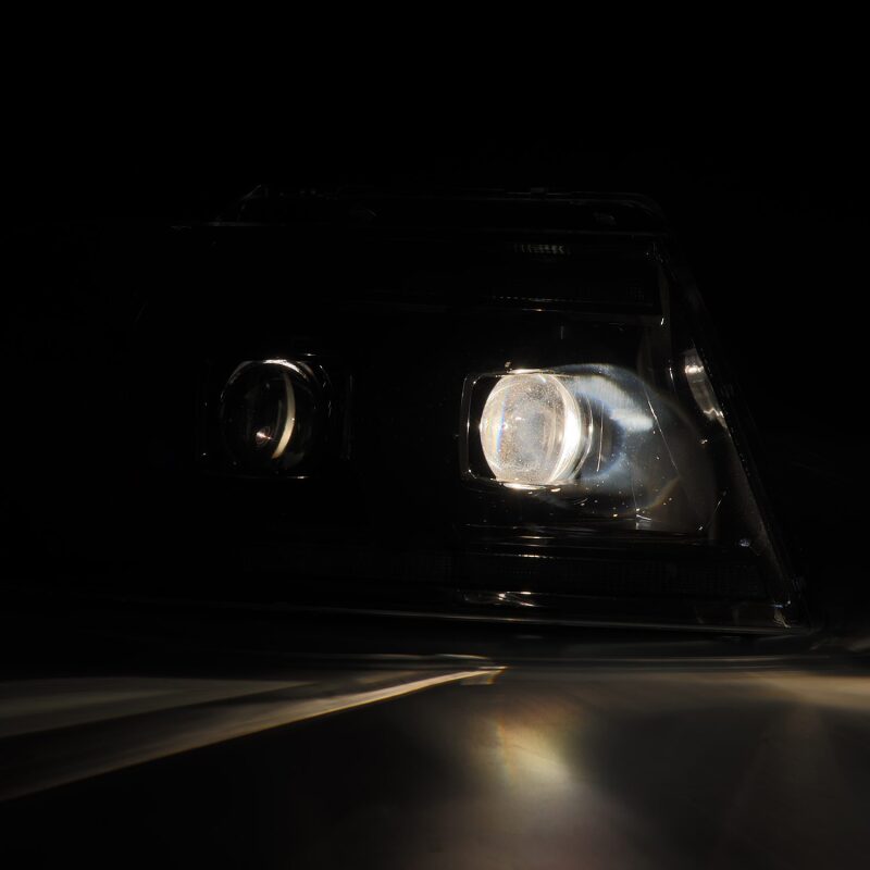 Picture of AlphaRex ARX LUXX Headlights - 880133