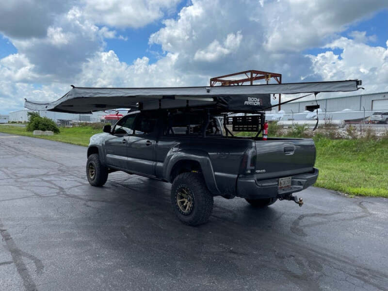 Picture of Body Armor 4x4 BOD Sky Ridge Tents Rooftop Tents - 20025