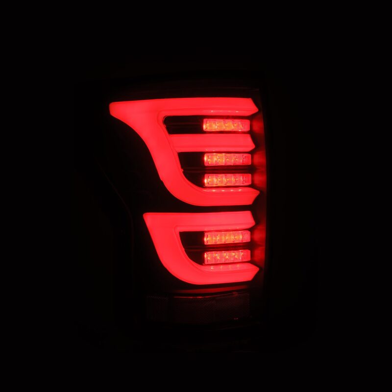 Picture of AlphaRex ARX LUXX Tail Lights - 670030