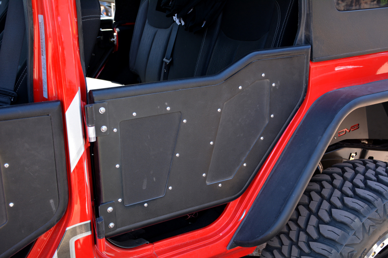 Picture of DV8 Offroad DVE Rock Doors - RDSTTB-01R