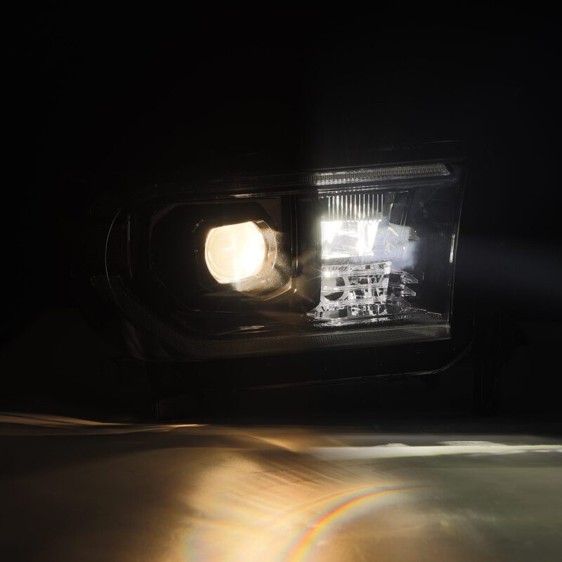 Picture of AlphaRex ARX LUXX Headlights - 880825