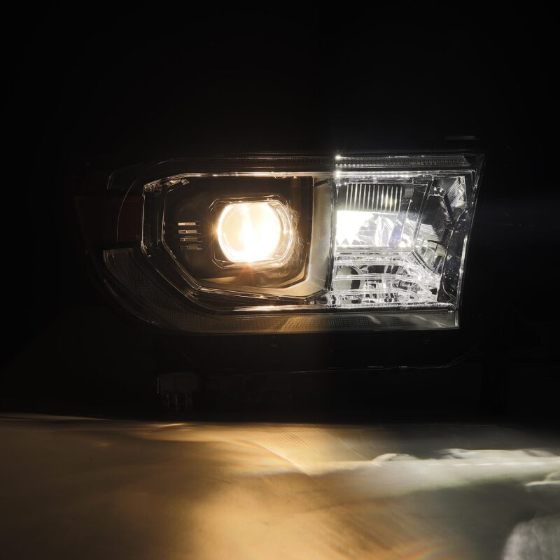 Picture of AlphaRex ARX LUXX Headlights - 880824