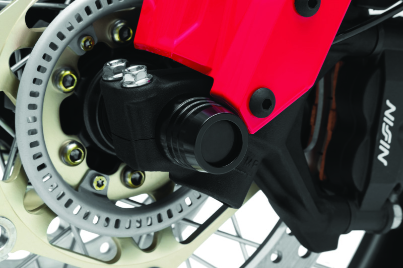 Picture of Kuryakyn KUR Axle Nut Caps D Front Hardware - 3823