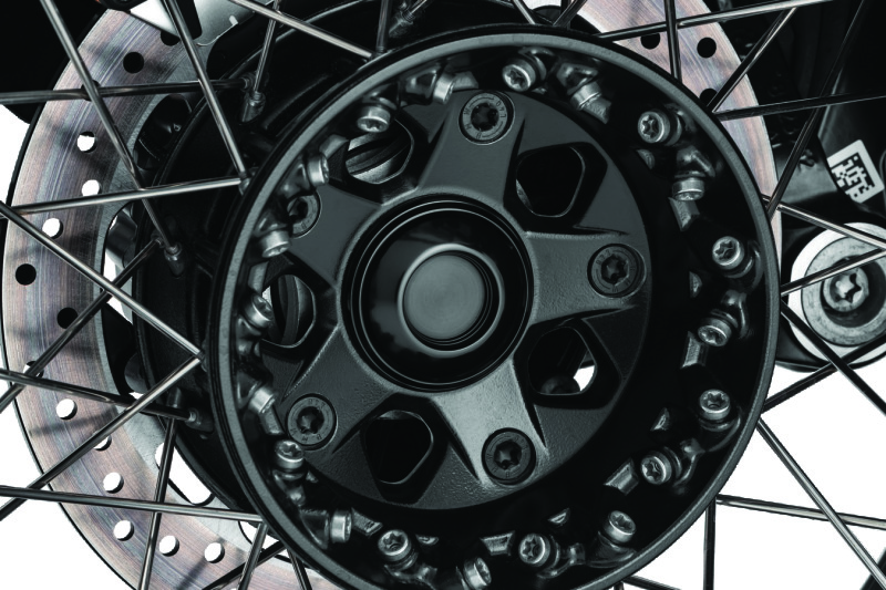 Picture of Kuryakyn KUR Axle Nut Caps D Rear Hardware - 3805