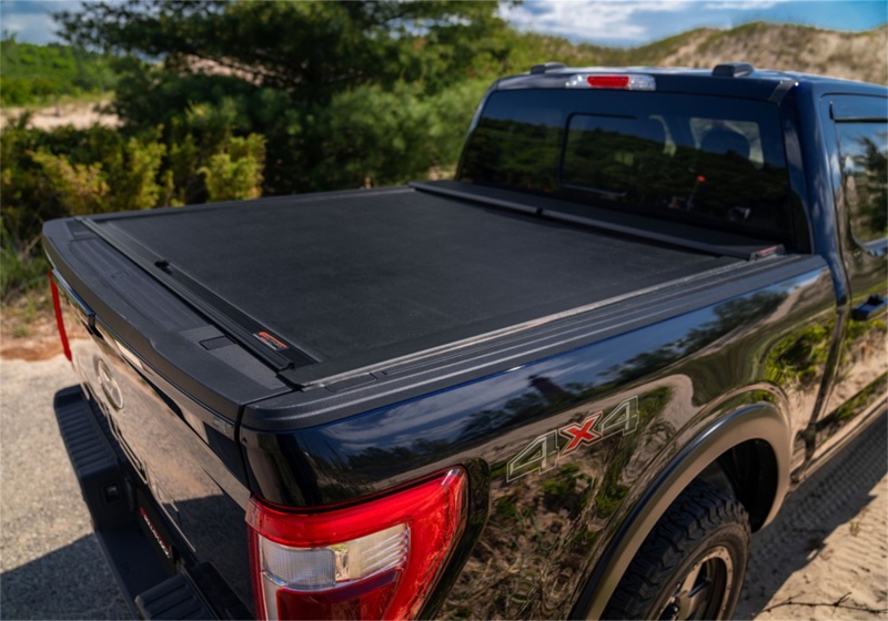 Picture of Roll-N-Lock RNL M-Series Tonneau Cover - LG263M