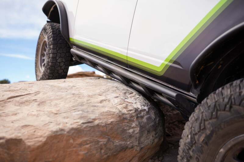 Picture of DV8 Offroad DVE Rock Sliders Body Armor & Rock Rails - SRBR-07