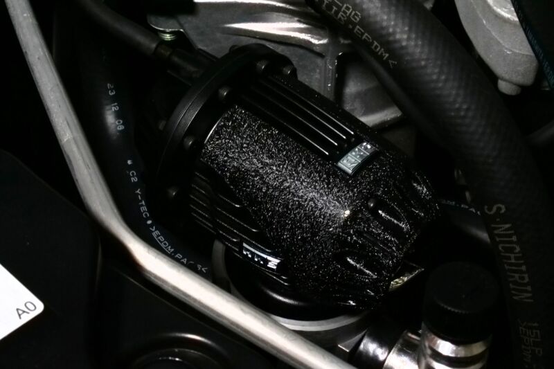Picture of HKS SSQV4 BOV Kit Blow Off Valves - 71008-KH012B