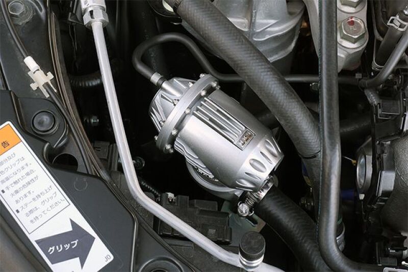 Picture of HKS SSQV4 BOV Kit Blow Off Valves - 71008-AH012V