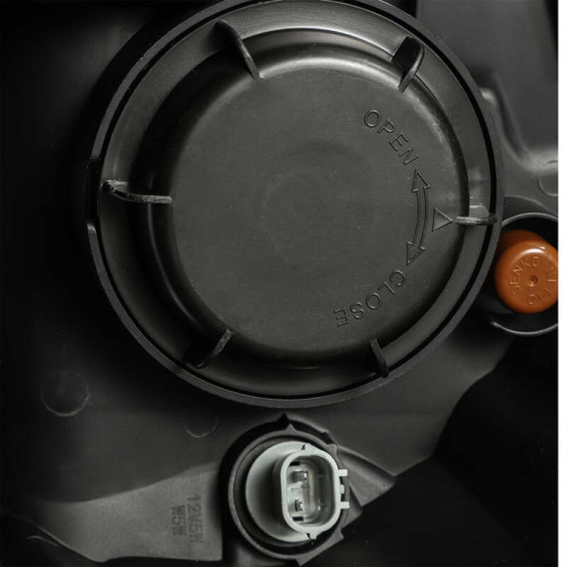 Picture of AlphaRex ARX LUXX Headlights - 880702