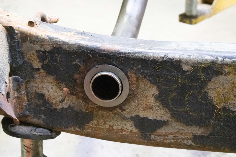 Picture of RBR Crossmembers - Rustbuster Driveshaft Crossmember rbrRB7813