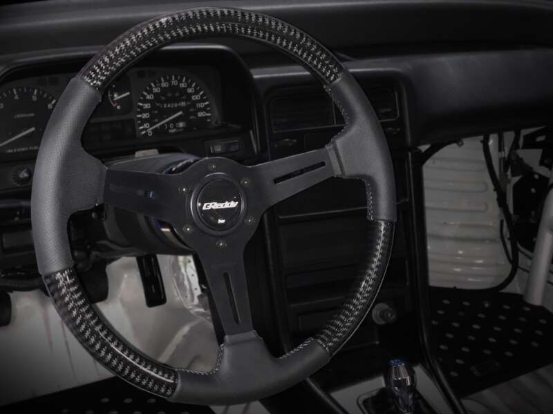 Picture of GReddy GRE Steering Wheel - 16600007