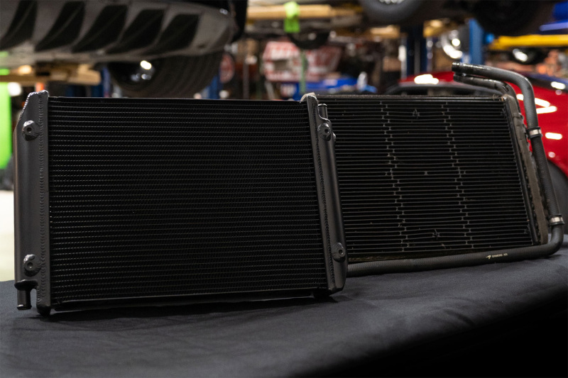 Picture of CSF Heat Exchangers Radiators - 8212