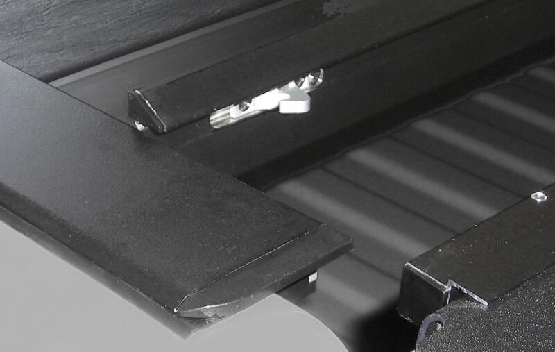 Picture of Roll-N-Lock RNL M-Series Tonneau Cover - LG580M