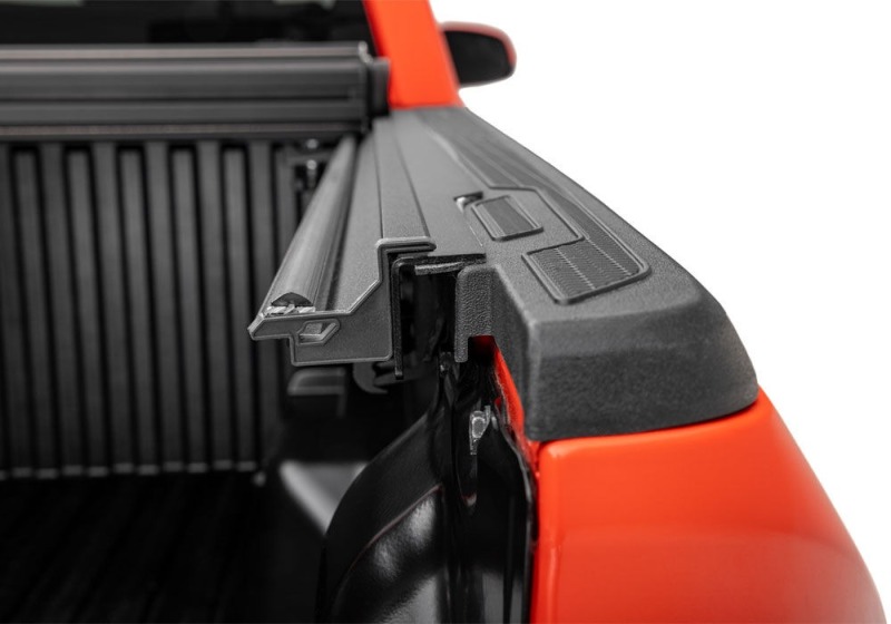Picture of Undercover UND Select Bed Covers Tonneau Covers - SL24035