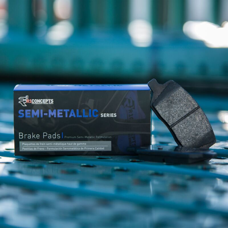Picture of R1 Concepts RNC Semi Met Brake Pads - 2311-1702-00