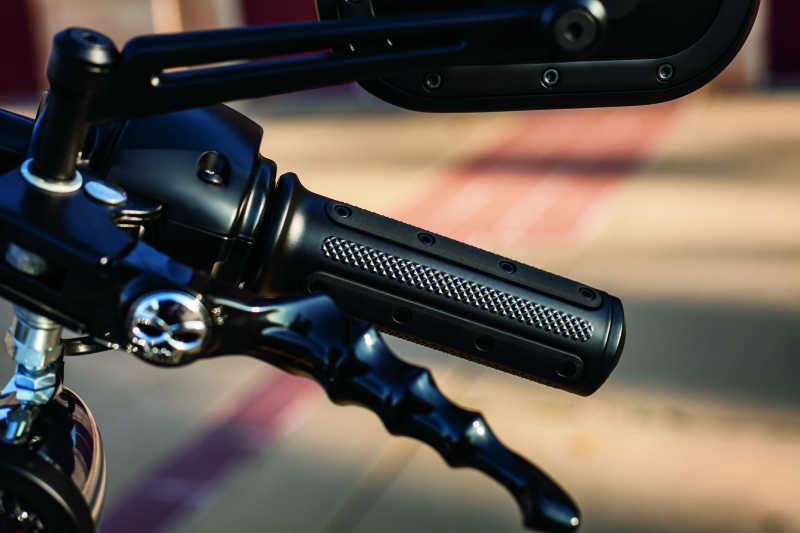 Picture of Kuryakyn KUR Hand Grips D - 6121