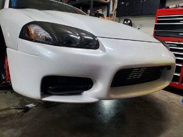Picture of MISHIMOTO UNIVERSAL INTERCOOLER R-LINE