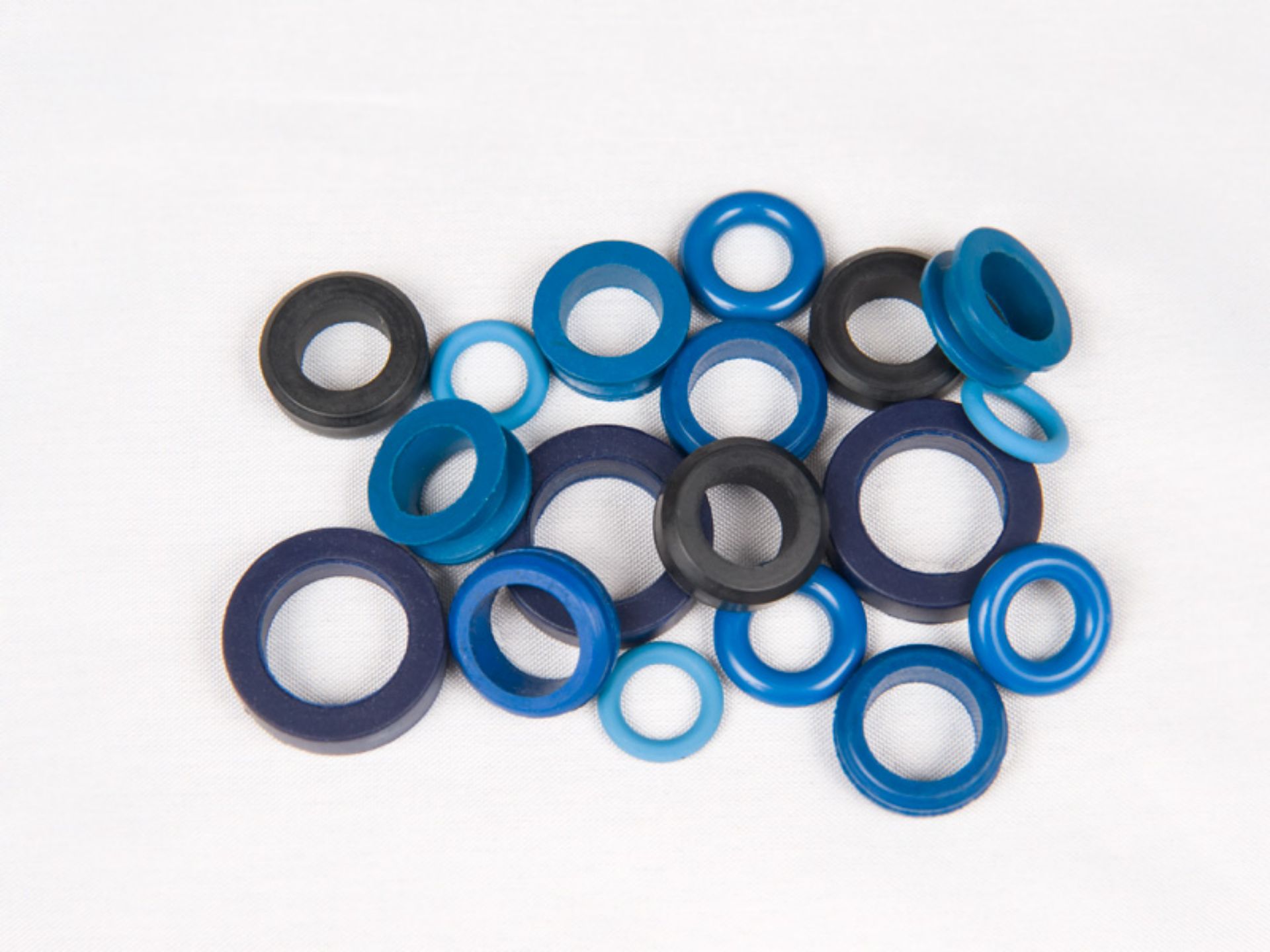 Picture of Universal seal kit for 6 cyl Fuel Injector Clinic injectors w/14mm seals