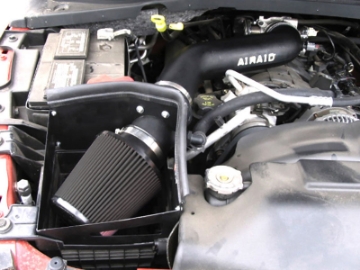 Picture of Airaid 04-06 Dodge Durango 4.7L CAD Intake System w/ Tube (Dry / Black Media)