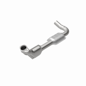 Picture of MagnaFlow Conv DF 00-04 Ford E150 4-6L Driver Side