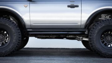 Picture of DV8 Offroad 21-23 Ford Bronco OE Plus 2-Door Side Steps