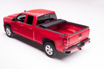 Picture of BAK 2023+ Chevy Colorado Crew Cab 5-2ft Bed BAKFlip MX4 Matte Finish