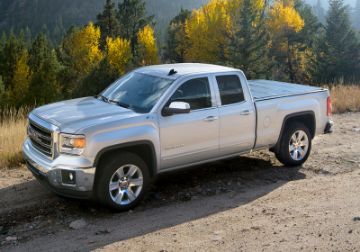 Picture of BAK 2023+ Chevy Colorado Crew Cab 5ft 2in Bed BAKFlip F1