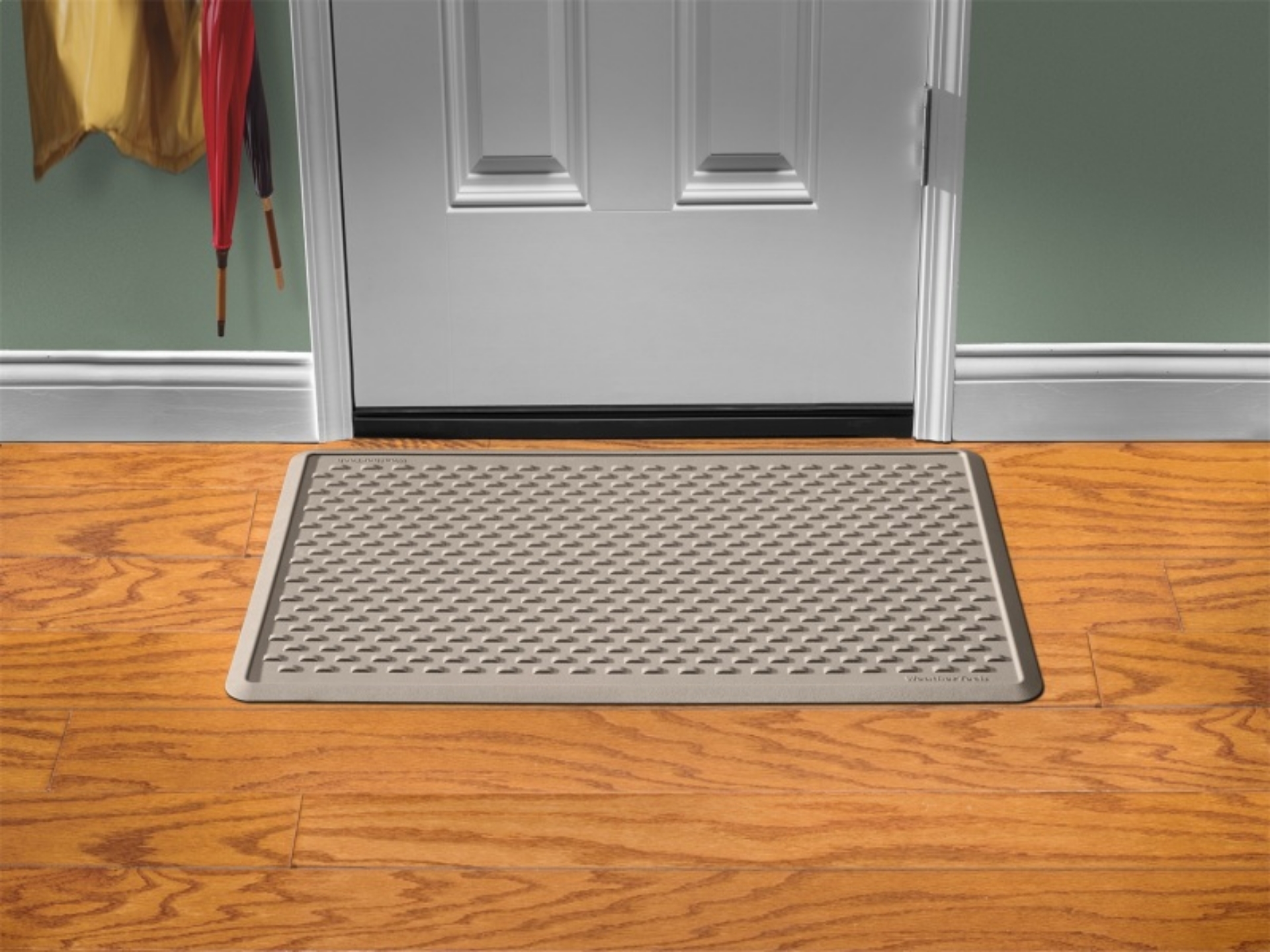 Picture of WeatherTech Universal Indoor Mat 24in x 39in - Tan