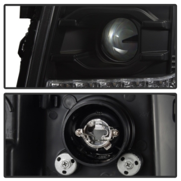 Picture of Spyder Chevy Silverado 1500 07-13 V2 Projector Headlights - LED DRL - Black PRO-YD-CS07V2-DRL-BK