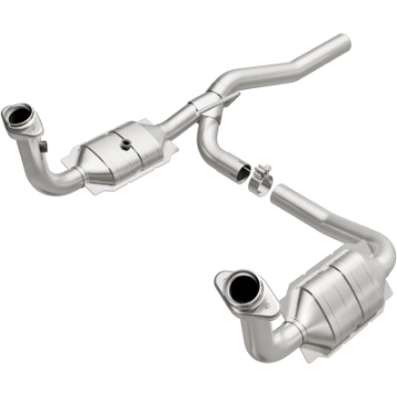Picture of Magnaflow Conv DF 07-11 Dodge Nitro 4-0L