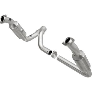 Picture of Magnaflow Conv DF 2007 Ram 1500 V8 5-7 OEM Underbody