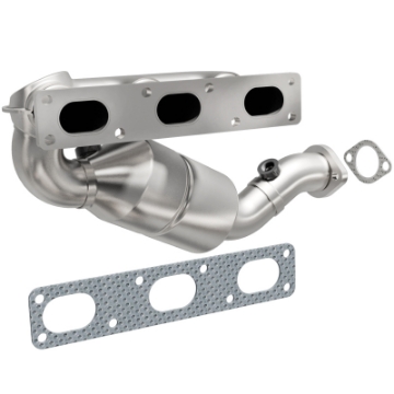 Picture of Magnaflow Conv DF BMW 5 99-00 Rear