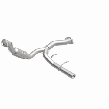 Picture of Magnaflow Conv DF 2011-2014 F-150 V6 3-5L OEM Underbody