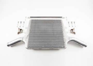 Picture of AWE Tuning Q5 2-0T Front Mounted Intercooler